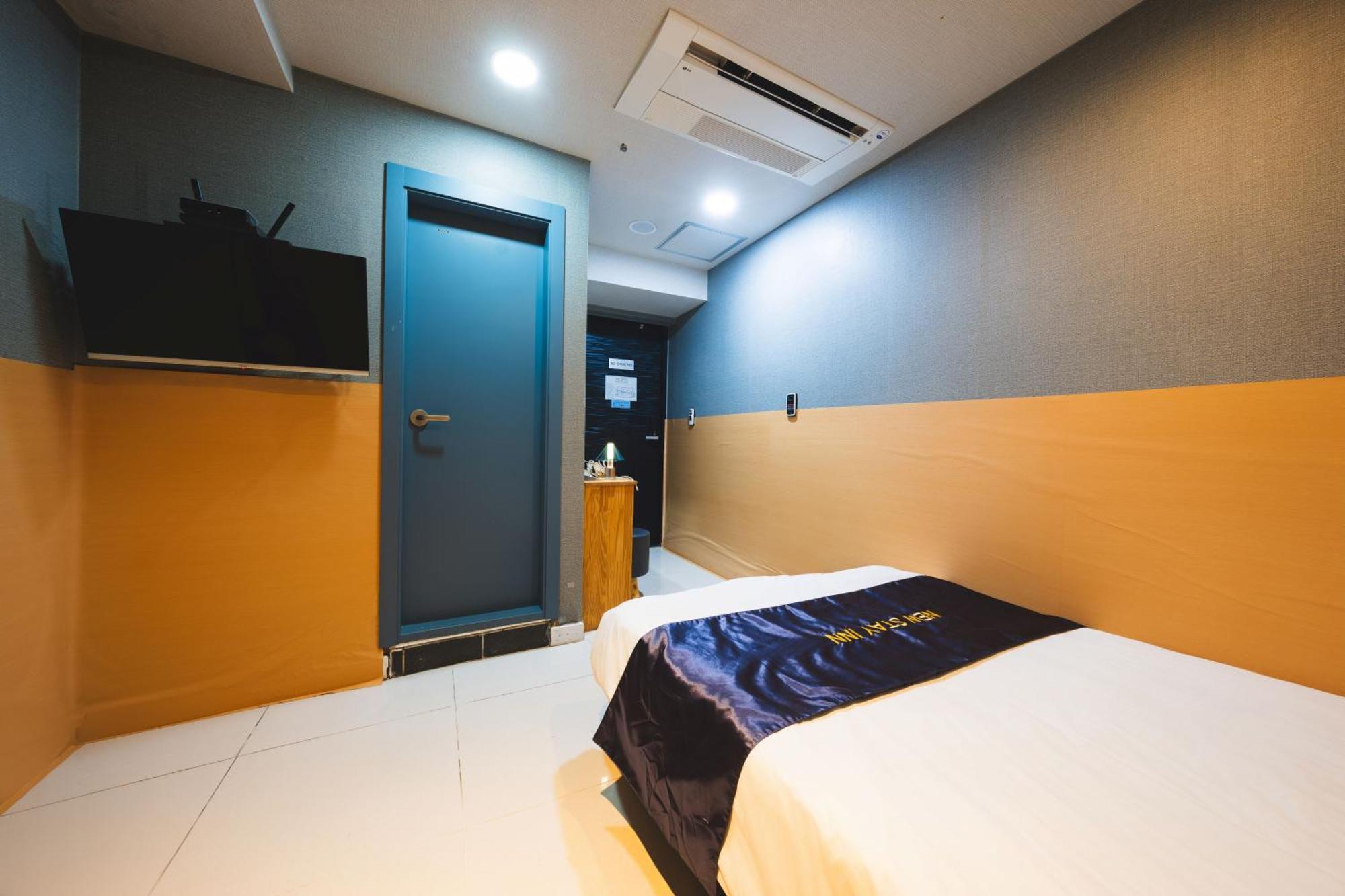 Myeongdong New Stay Inn Seoul Exterior photo